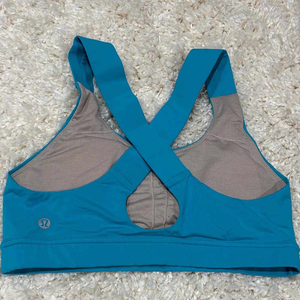 Lululemon Sports Bras. Lot of 2. - Picture 3 of 8